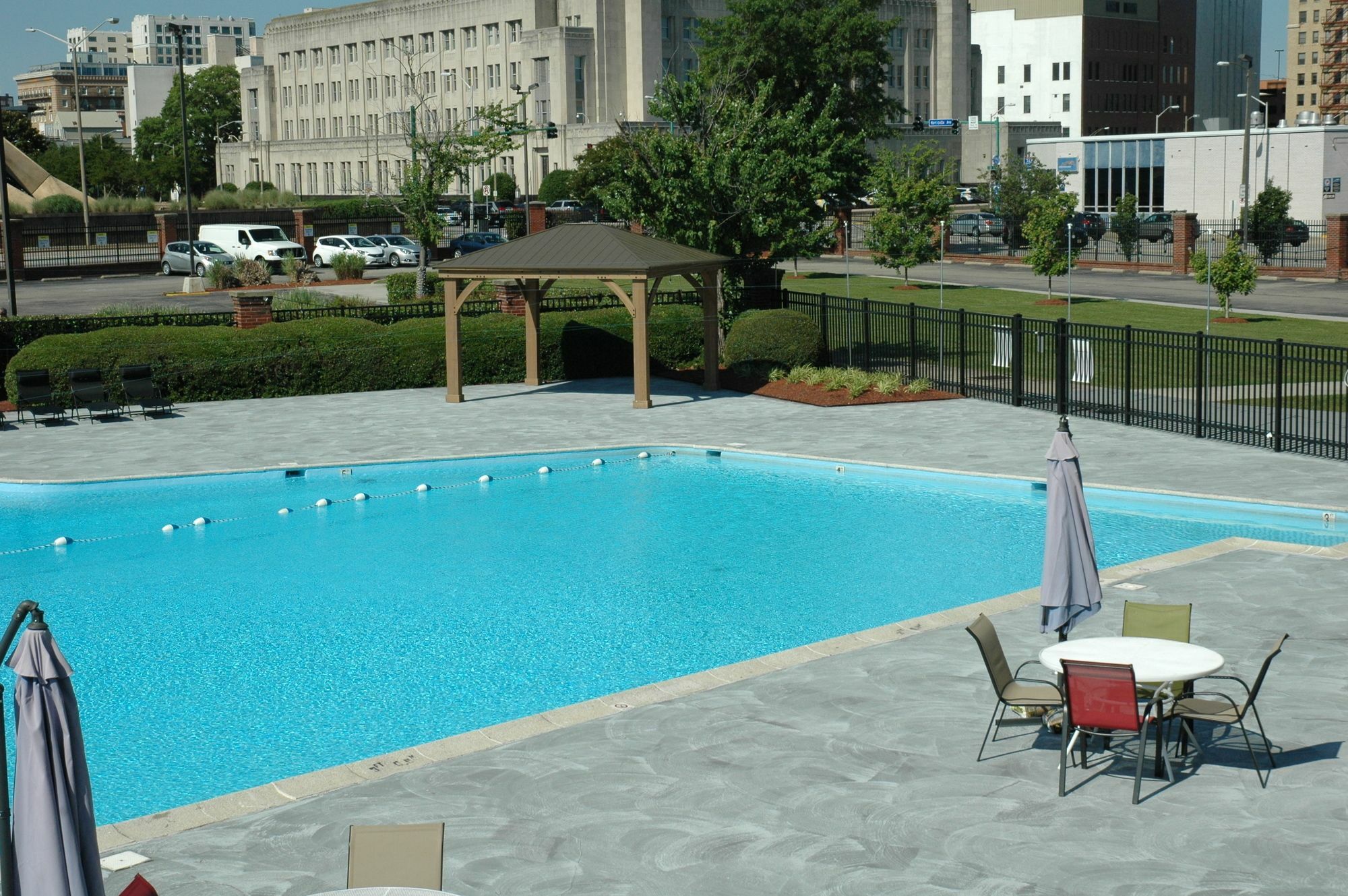 Wyndham Garden Norfolk Downtown Exterior foto